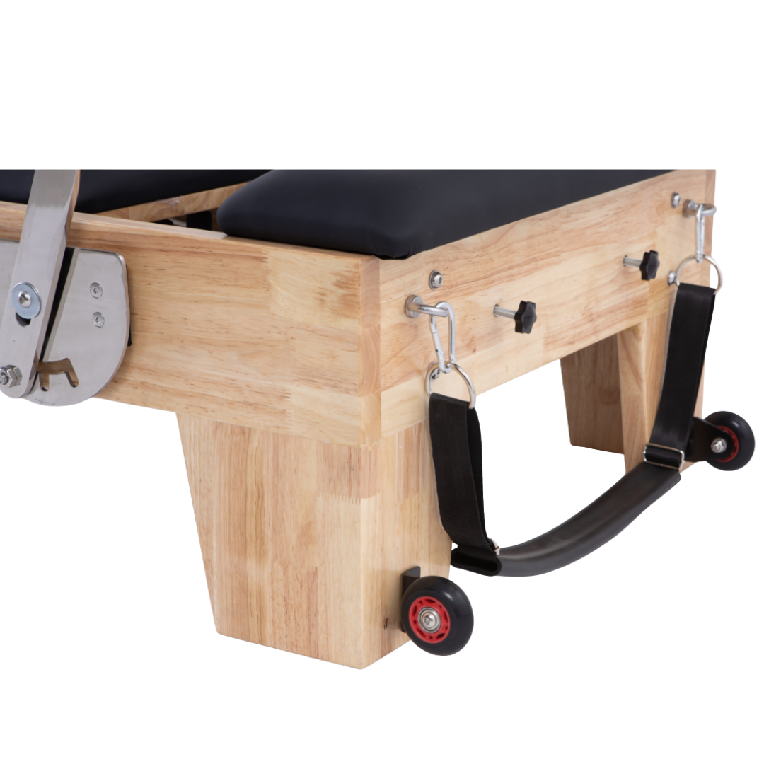 Pilates Reformer 2v1 – Kombinace Reformeru a Věžového Systému - Obrázek 7